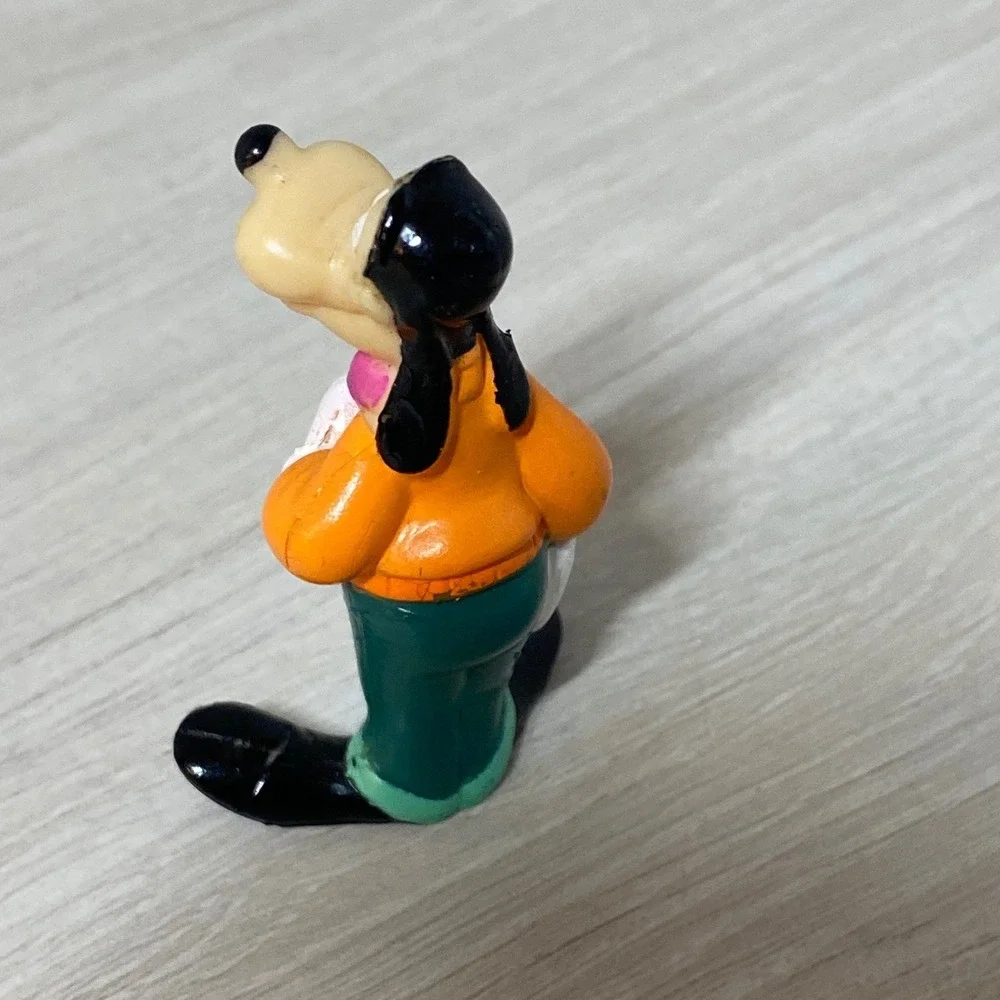 Vintage Disney Goof Troop PVC Figures Max Goofy PJ Skateboard Skates Toy Set